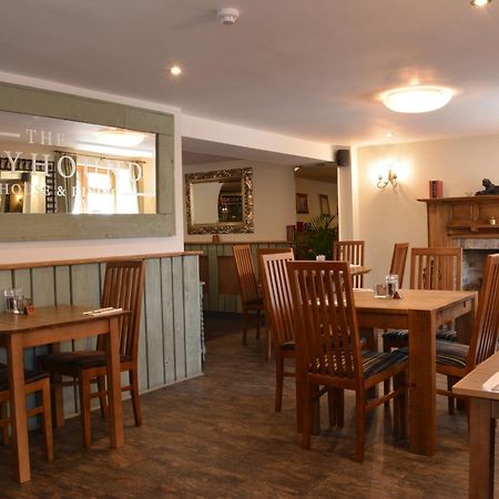 Greyhound Inn Winterborne Kingston Exterior photo